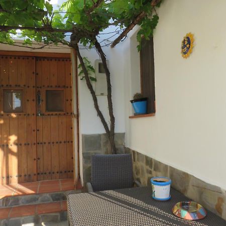 Villa Monte Polopos Exterior foto